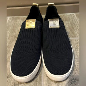 Michael Kors Slipon Logo Embossed size 6.5 textile upper and rubber sole